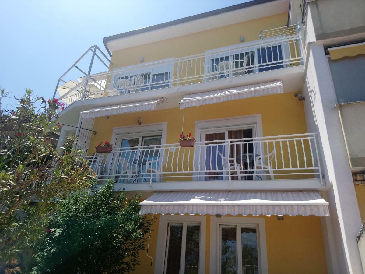 Bonavista Apartment *